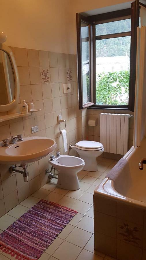 Da Boni & Luci Apartment Novate Mezzola Bagian luar foto